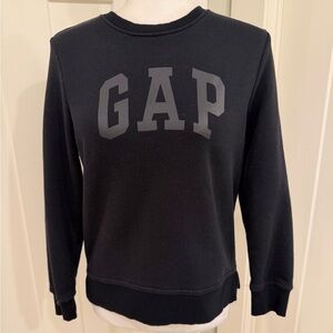 GAP Sweatshirt